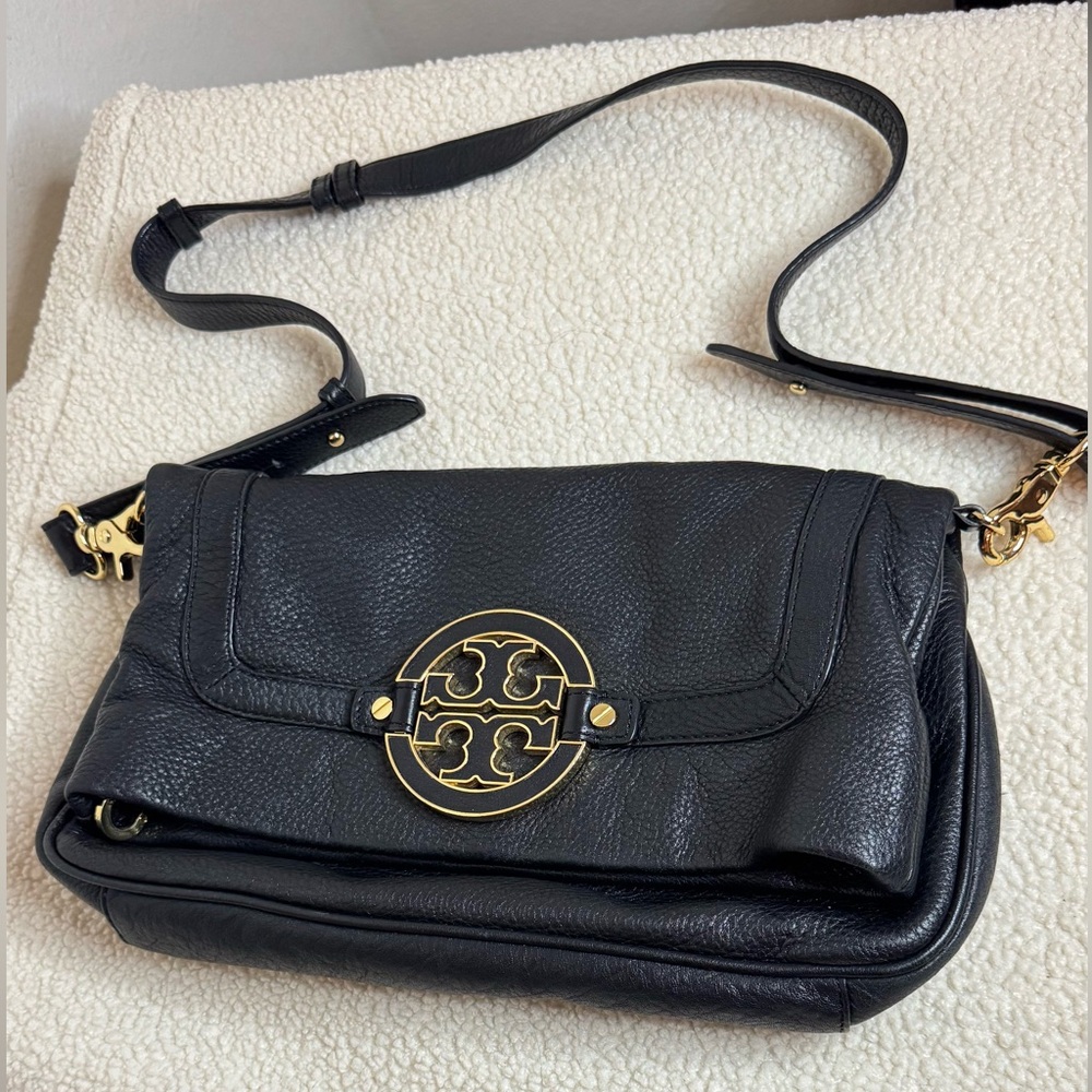 Tory Burch Black Leather Shoulder Bag with Gold Logo